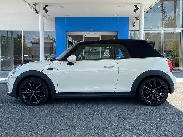 BMW MINI CONVERTIBLEの画像16