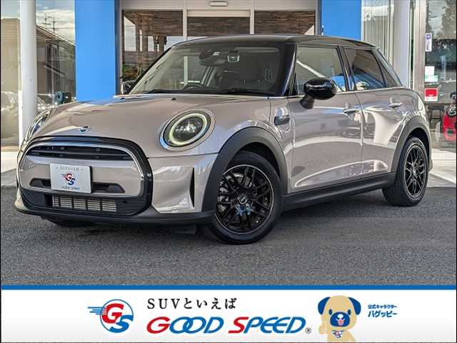 BMWMINI5ドア COOPER D 外観