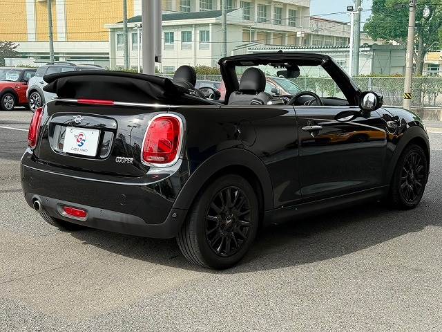 BMW MINI CONVERTIBLEの画像13