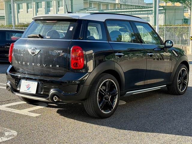 BMW MINI CROSSOVERの画像13