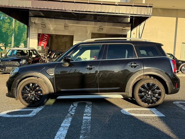 BMW MINI CROSSOVERの画像16