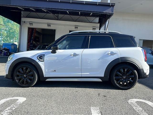 BMW MINI CROSSOVERの画像16