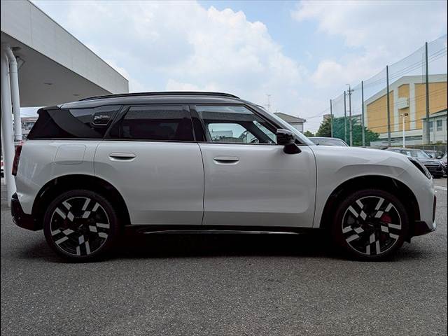 BMW MINI COUNTRYMANの画像12