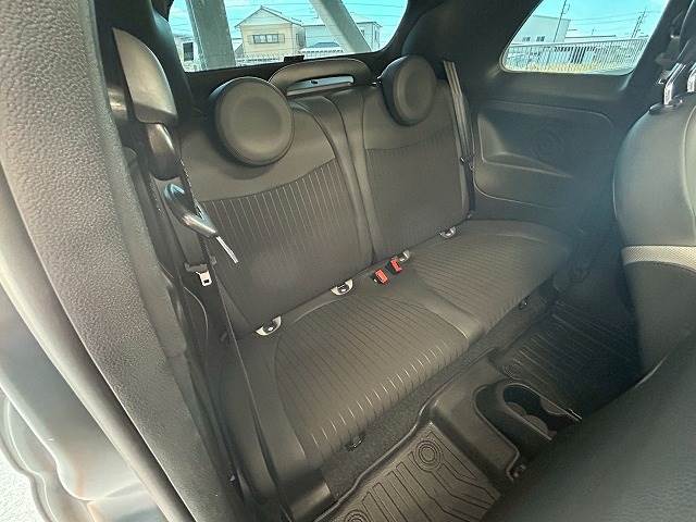 500Cマヌアーレ ピゥ　チエロ 内装他