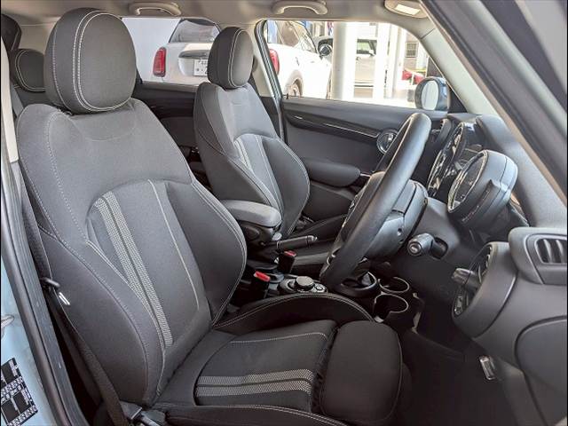 BMW MINIの画像17