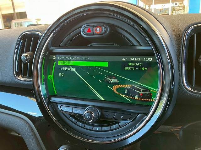 BMW MINI CROSSOVERの画像6