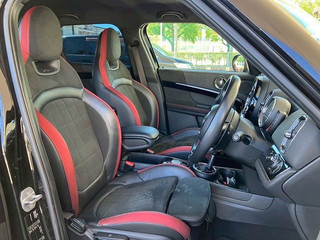 BMW MINI CROSSOVERの画像17