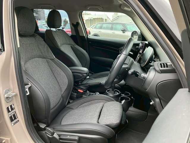 BMW MINIの画像17