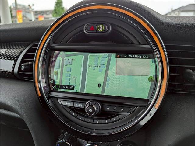 MINI CONVERTIBLE2ドア COOPER S 内装他