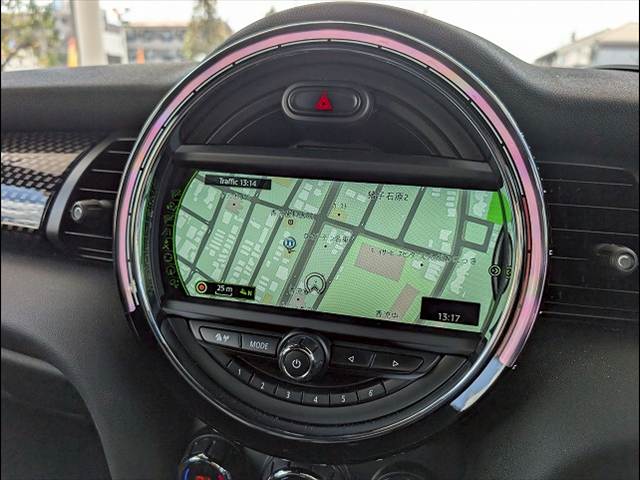 MINI3ドア JOHN COOPER WORKS 内装他