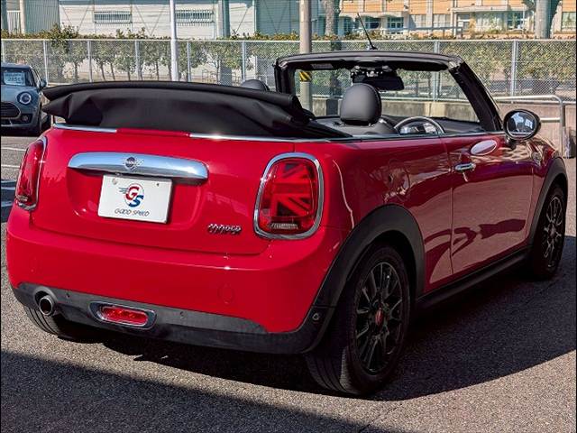 BMW MINI CONVERTIBLEの画像13