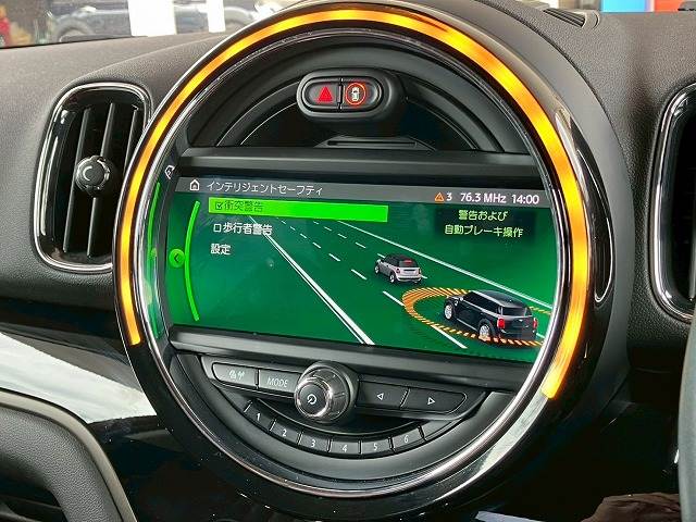 MINI CROSSOVER5ドア COOPER S 内装他