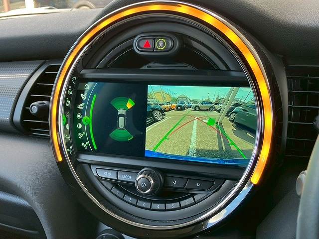 MINI3ドア COOPER D ペッパーパッケージ 内装他