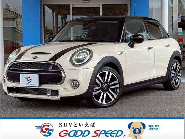 BMWMINI5ドア COOPER SD