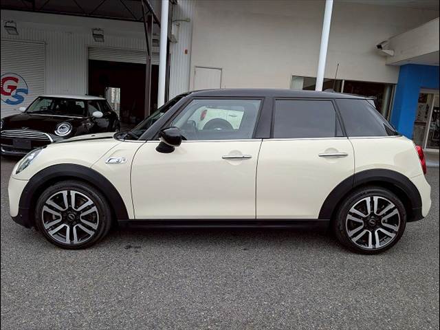 BMW MINIの画像16