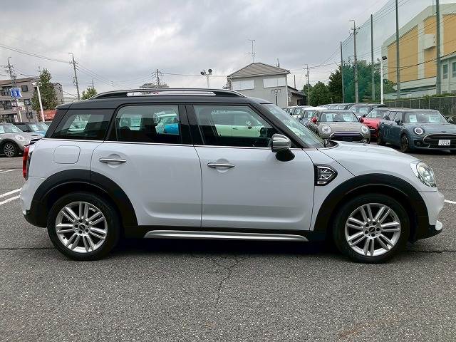 BMW MINI CROSSOVERの画像12