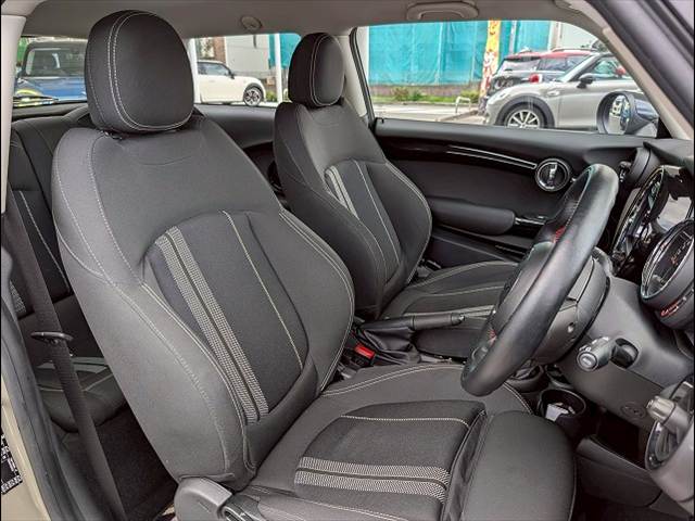 BMW MINIの画像17