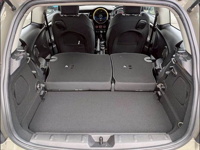 BMW MINIの画像19