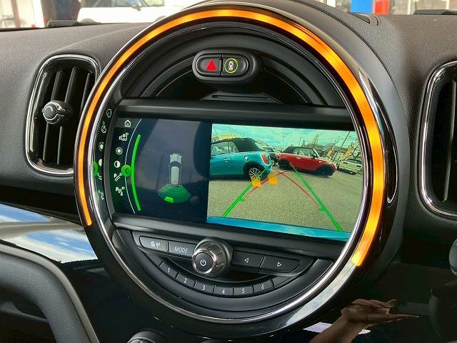 BMW MINI CROSSOVERの画像5