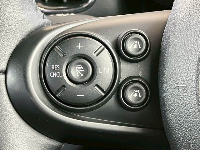 BMW MINI CROSSOVERの画像7