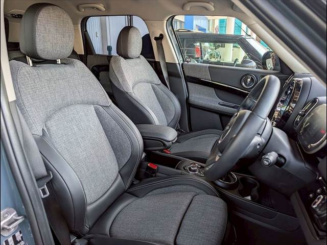 BMW MINI CROSSOVERの画像17