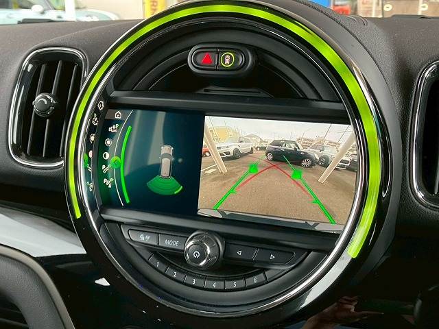 MINI CROSSOVER5ドア COOPER D 内装他