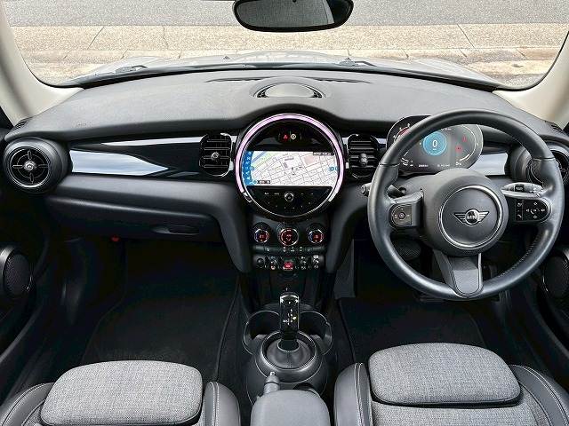 MINI3ドア  COOPER D 内装他