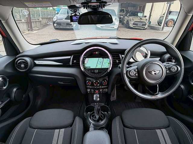 MINI5ドア COOPER SD 内装他