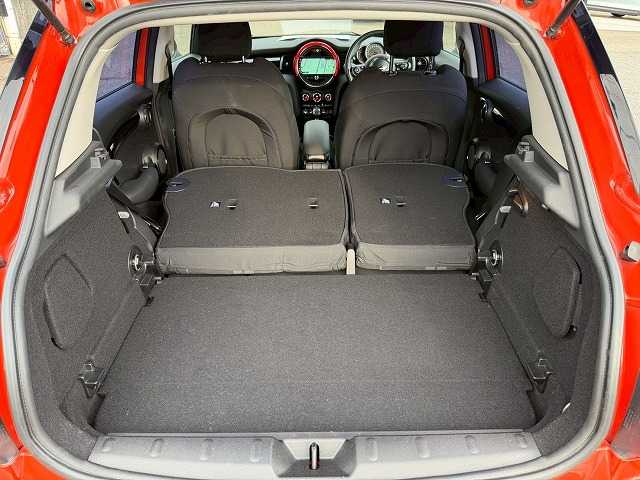 BMW MINIの画像19