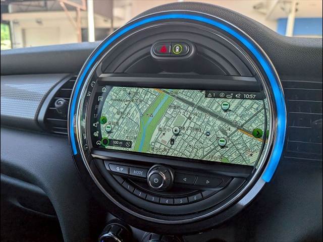 MINI3ドア COOPER D 内装他