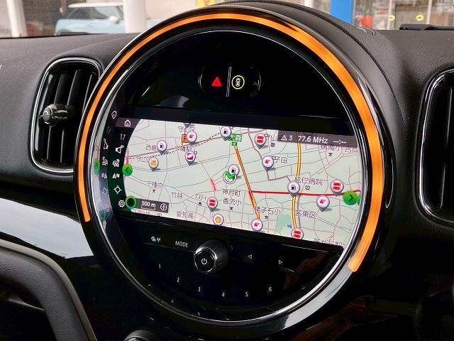 MINI CROSSOVER5ドア　COOPER D ALL4 内装他