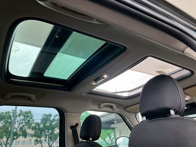 MINI CROSSOVER5ドア　COOPER D ALL4 内装他