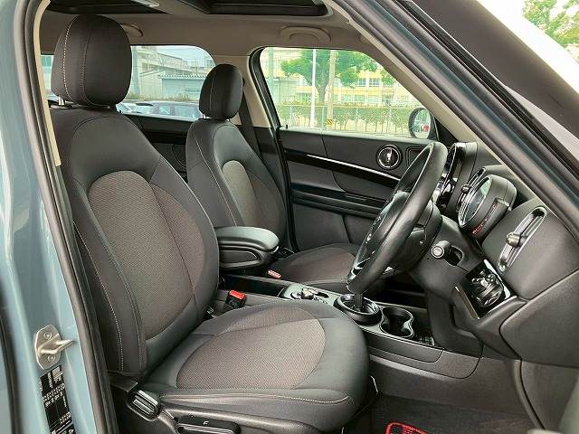 BMW MINI CROSSOVERの画像17