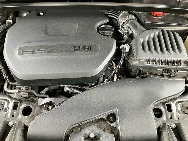 BMW MINI CROSSOVERの画像18