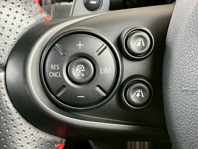 MINI3ドア JOHN COOPER WORKS 内装他