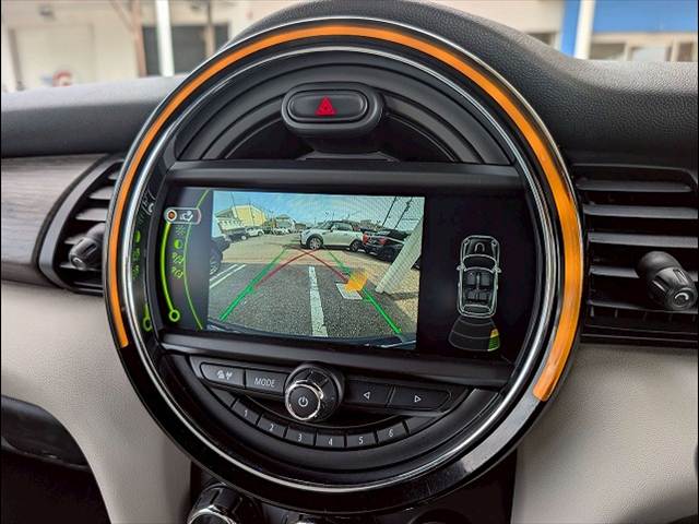 MINI CONVERTIBLE2ドア COOPER 内装他