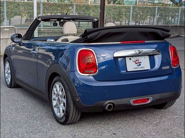 BMW MINI CONVERTIBLEの画像15