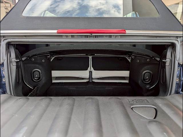 BMW MINI CONVERTIBLEの画像19