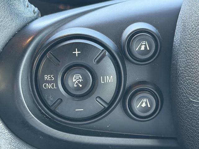 BMW MINI CROSSOVERの画像7