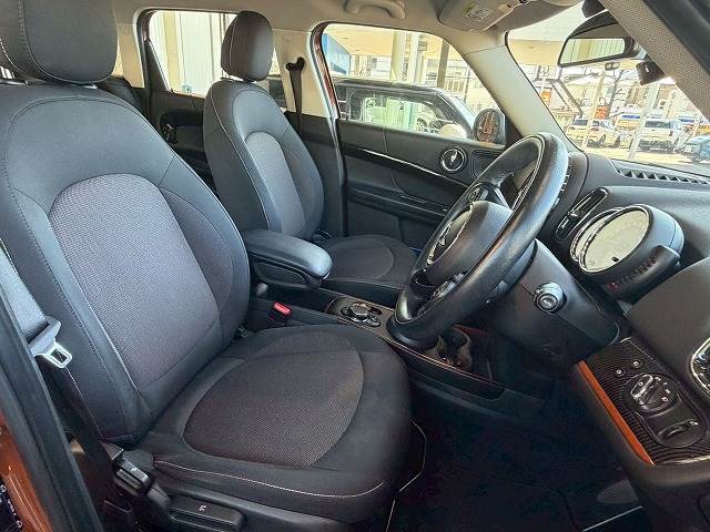 BMW MINI CROSSOVERの画像17