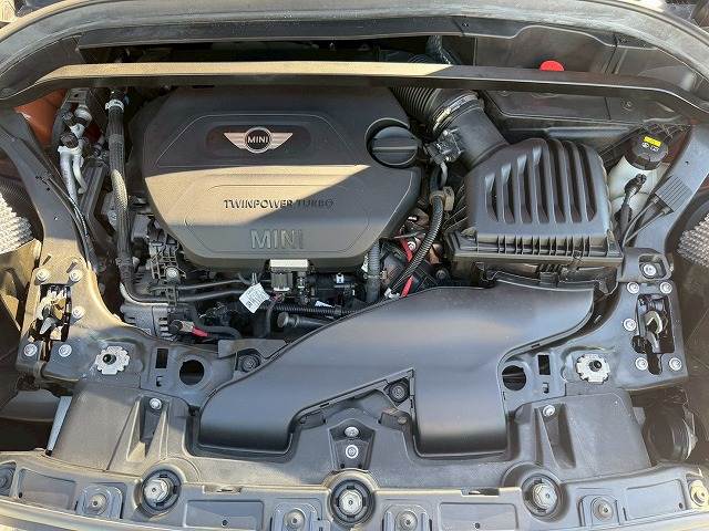 BMW MINI CROSSOVERの画像18