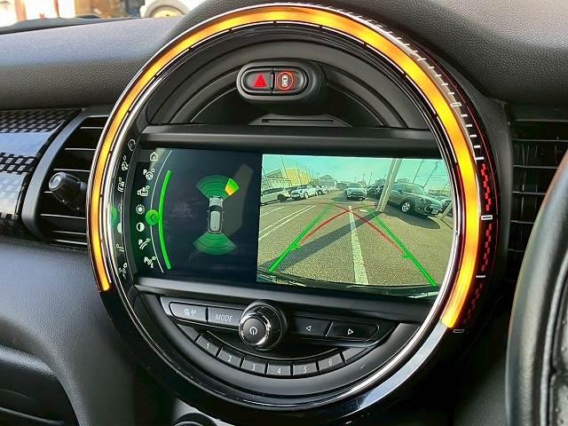 MINI3ドア JOHN COOPER WORKS 内装他