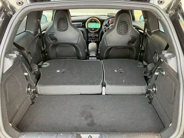 BMW MINIの画像19