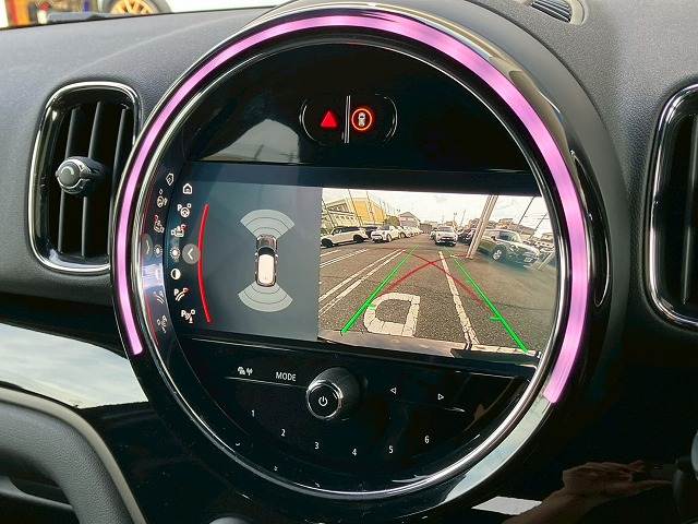 MINI CROSSOVER5ドア シャドーエディション 内装他