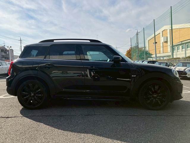 BMW MINI CROSSOVERの画像12