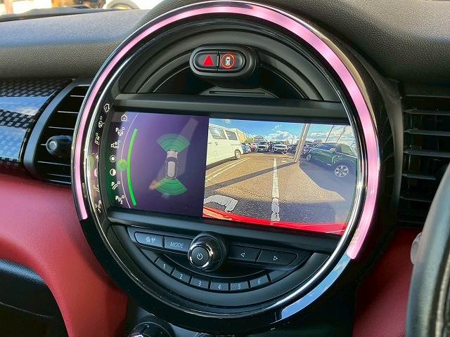 MINI3ドア JOHN COOPER WORKS 内装他