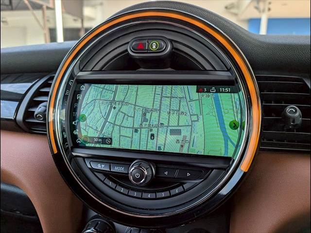 MINI CONVERTIBLE2ドア COOPER S 内装他