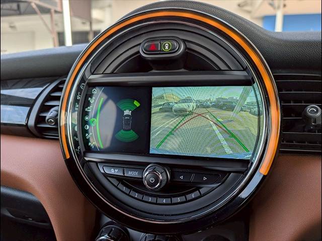 MINI CONVERTIBLE2ドア COOPER S 内装他