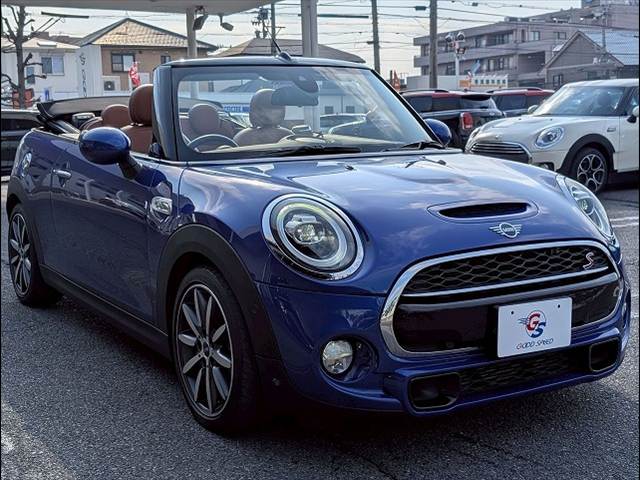 BMW MINI CONVERTIBLEの画像11