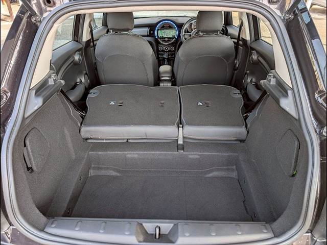 BMW MINIの画像19